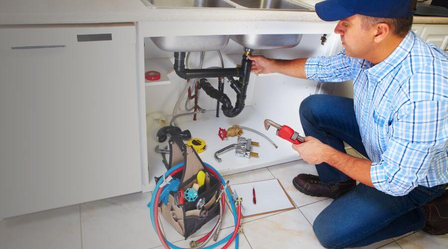 Local water heater installation in Lewistown, MO